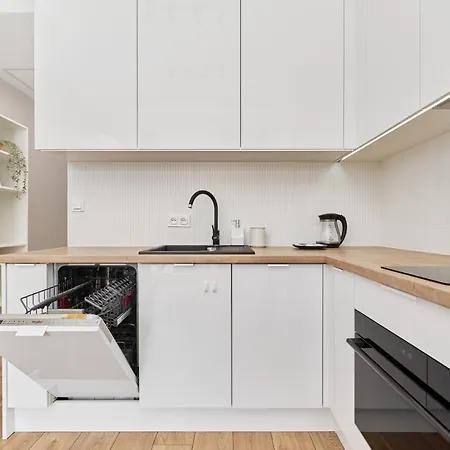 By The Oder River By Renters Apartman Wrocław